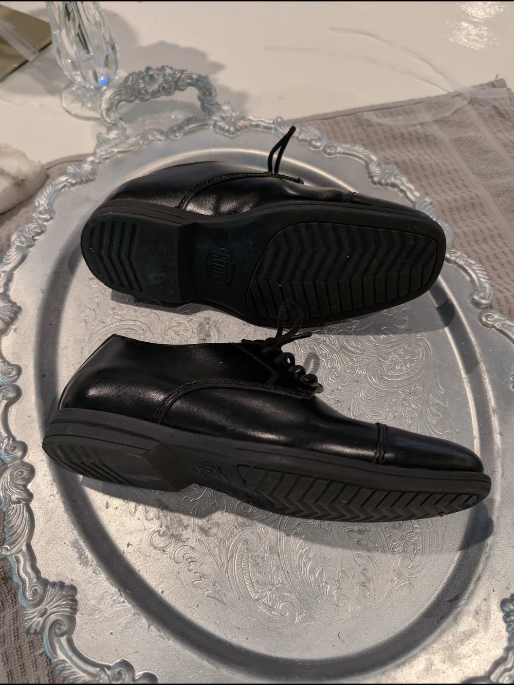Florsheim Black Boys Size 13 Lace-Up Dress Oxfords